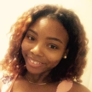 Meet your Posher, Destiny